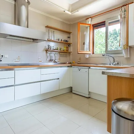 Lovely In With Kitchenette Holiday home *